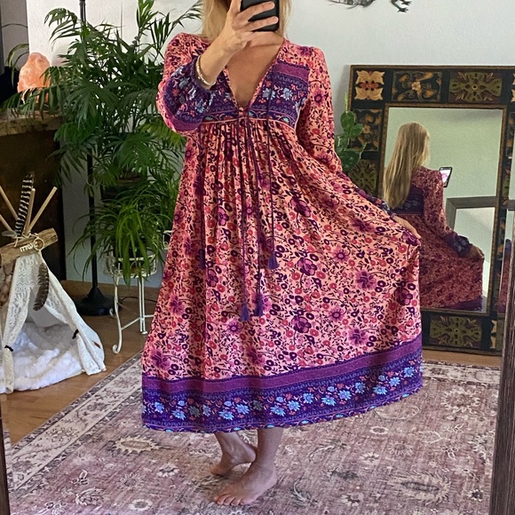 Spell Imitation Folktown Boho Gown in Blossom - Picture 9 of 16